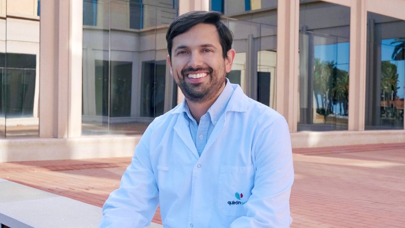 El Dr. Gherzon Casanova en el Centro Médico Teknon